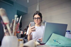 woman entrepreneur with online visibility for service-based business